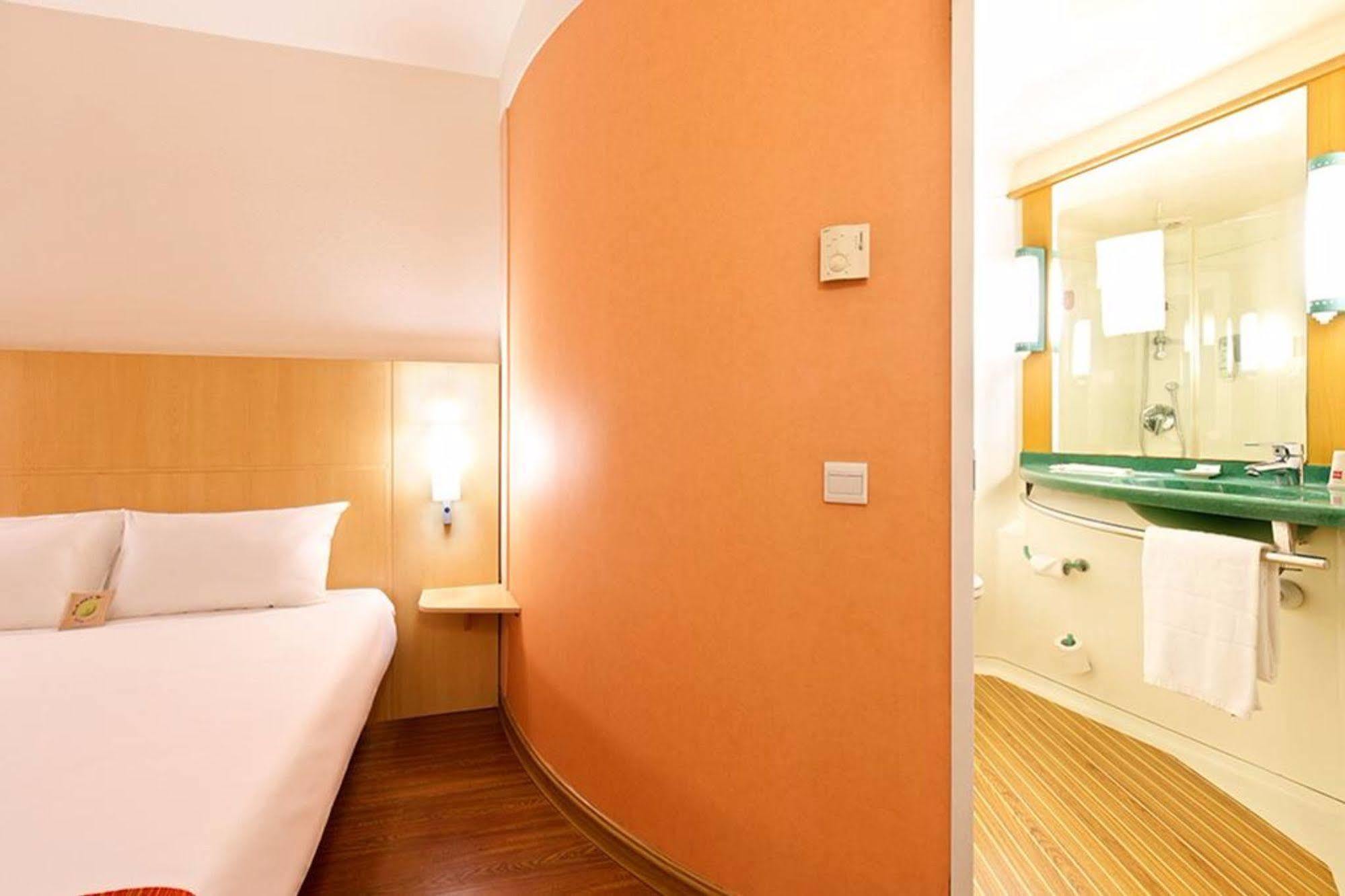 Ibis Anshan Shengli Square 외부 사진